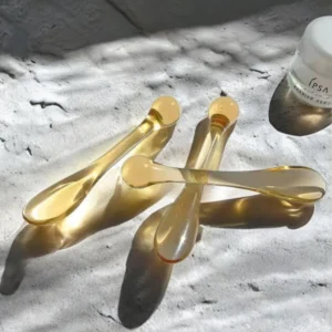 Aplicado de crema Facial x6u